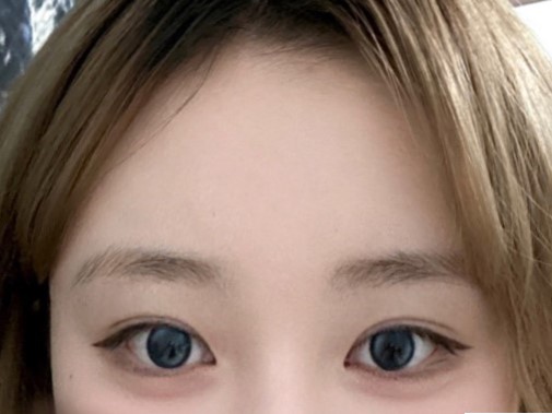 눈 예쁘게 만들어주신 유원장님께 감사드려요 !