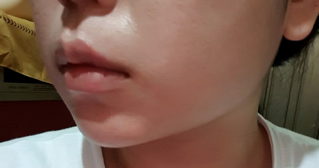 얼굴 살 많이 빠져보인대요ㅎㅎ